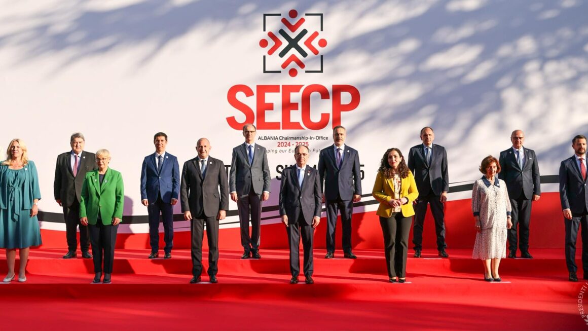 Serbia dhe Bosnja kundër deklaratës së Samitit të SEECP-së në Tiranë, shkak Ukraina dhe NATO