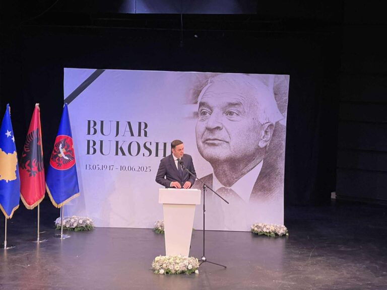 Abdixhiku: Të punojmë për shtet, kështu sakrifica e Bujar Bukoshit bëhet e realizueshme