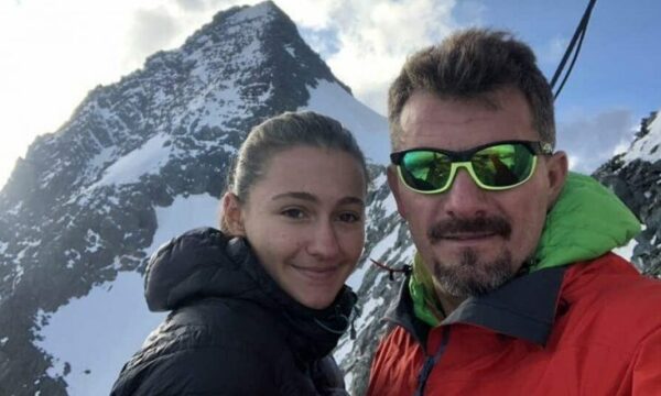 Alpinistët nga Peja, babë e bijë hyjnë në Librin e rekordeve Guinness – i ngjitën më së shpejti 7 majat më të larta në botë