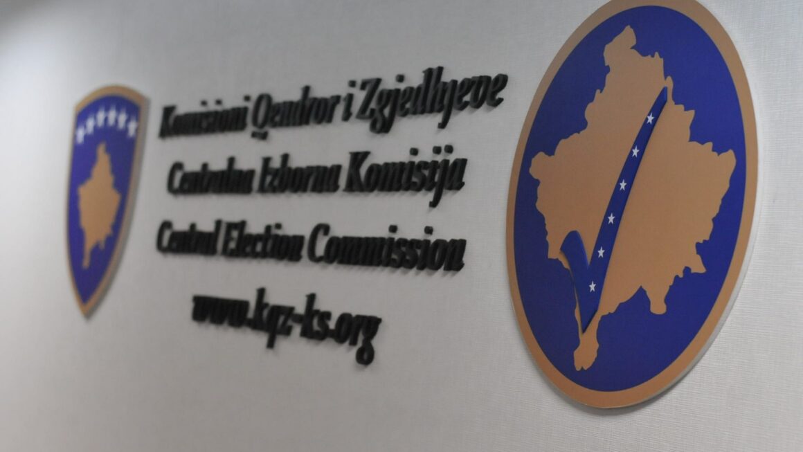 KQZ: Nuk kemi ndarë mjete për fushatën e subjekteve politike, por vetëm ka kufizuar shpenzimet e tyre