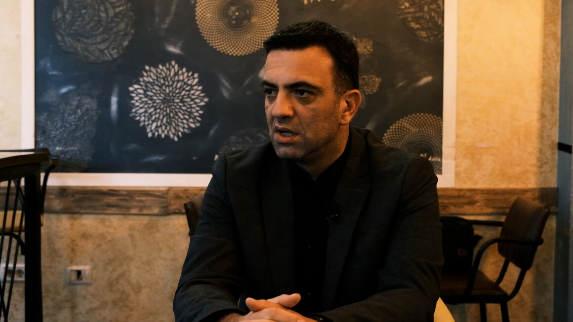 Pozhari për policin serb: S’mundesh me qenë shtetas i Kosovës dhe me punu në institucione të sigurisë së Serbisë