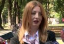 Sulmohet fizikisht kryetarja e Qytetit të Shkupit, përfundon në spital