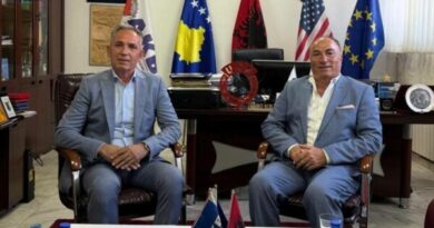 Një fabrikë nga Maqedonia synon tregun e Kosovës me produkte ekskluzive alumini, Shahini i uron mirëseardhje