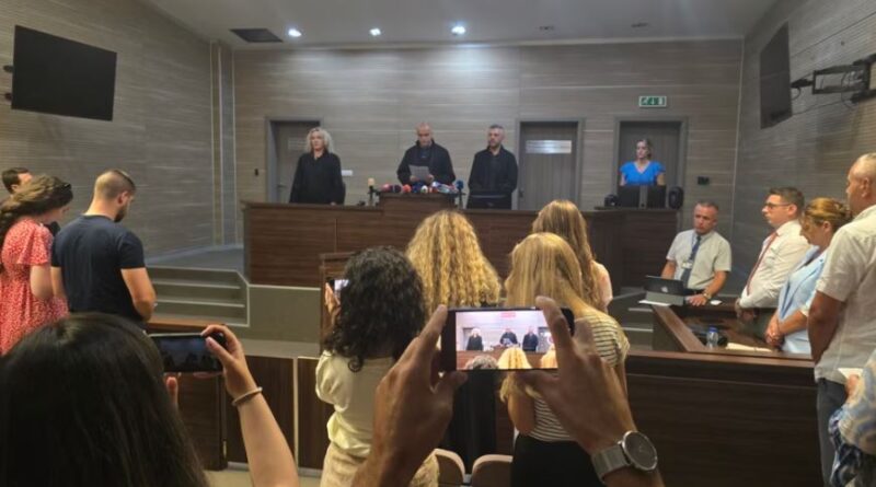 Dënohen tre të akuzuar me 12 vjet burgim gjithsej për sulmin ndaj KQZ-së në veri