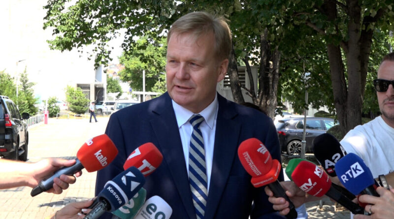 Sorensen thotë se situata politike në Kosovë mund të vonojë procesin e dialogut