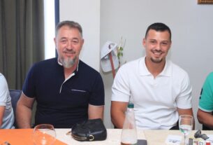 Endrit Thaçi në mbështetje të Sami Lushtakut për garën në Skenderaj