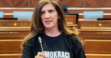 Musliu: Për mbi dy dekada, Kurti vepron kundër shtetit të Kosovës