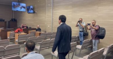 Krejt çka ndodhi në seancën gjyqësore ndaj Faton Klinakut për kanosje ndaj Albin Kurtit