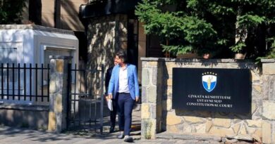 Kushtetuesja e qartë: Rregullorja e mbeturinave që Përparim Rama s’e deshi, mbetet në fuqi
