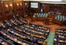 Reuters: Zgjedhjet po afrohen, partitë refuzuan të qeverisin me Kurtin për shkak të raporteve të tij me Perëndimin