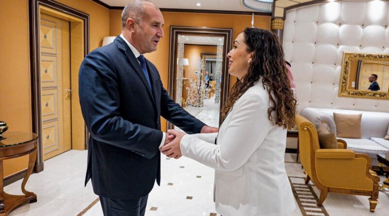 Heqja e masave të BE-së ndaj Kosovës, temë në takimin e Osmanit me presidentin bullgar