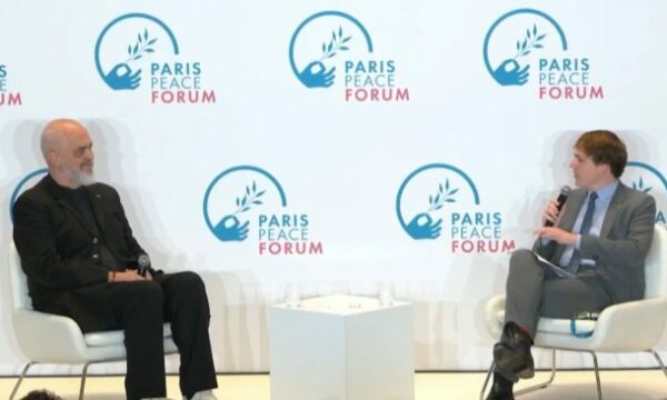 “Komshi i lumtur, shtëpi e lumtur”, Rama në Paris: Kosova një shtet në të drejtën e vet, por jo për Serbinë