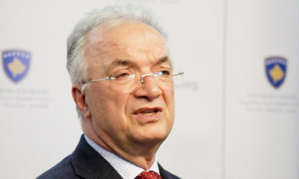 Haliti: Nëse një deputet i PDK-së shet vetveten te VV-ja, të përjashtohet menjëherë