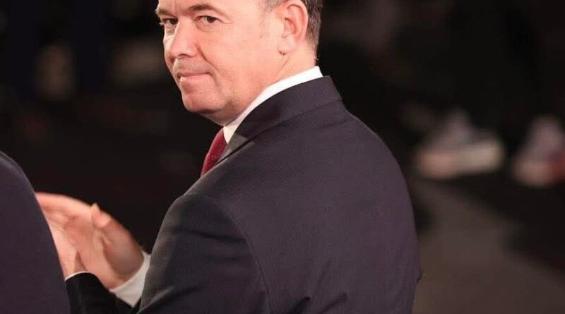 Koalicioni mes PDK-së e LDK’së në Mitrovicë, Peci reagon menjëherë