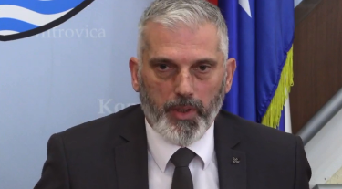 Vërshimi i punishtes ku po bëhej ura e dytë në Mitrovicë, Mujka: U rritë niveli i ujit në digën e Pidvoricës, s’është dorë njeriu