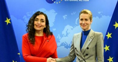 Osmani takon Kallas: Hiqni krejt masat, i kemi plotësuar kushtet e vëna nga Bashkimi Evropian