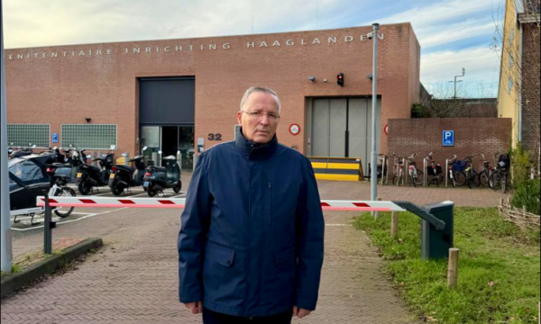 Hamza: Të fala nga Haga, ish-krerëve të UÇK-së u premtova se do t’i gëzojmë më 28 dhjetor