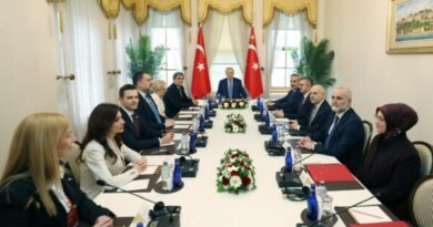 Erdogan pret në takim kryediplomatët nga Ballkani, pjesëmarrëse edhe Gërvalla e Spiropali – Presidenca turke jep detaje