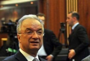 “Ata që s’kanë bërë asgjë për Kosovën janë bërë bashkë në fushatën kundër komandantëve të UÇK-së – Propagandë e paguar”, Xhavit Haliti