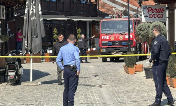 Prokuroria kërkon paraburgim për autorin e vrasjes në Gjakovë: Mbi viktimën shtiu disa herë në pjesë të ndryshme të trupit