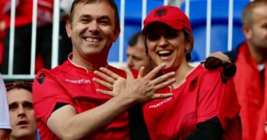 Kurti uron Selimin: Dy krahët e shqiponjës që e bëjnë dhjetëshen – Gëzuar ditëlindjen, Rexhë