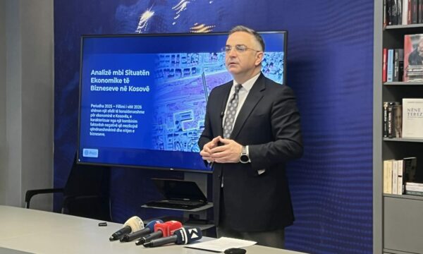 Tahiri për presidentin: Bllokada intitucionale ka emrin e partisë në pushtet, gjithmonë është ndarë udhëheqja e vendit