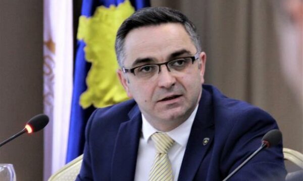 Tahiri: Rajoni dh Europa po marrin masa për ta përballuar rritjen e çmimeve, Kosova në gjumë
