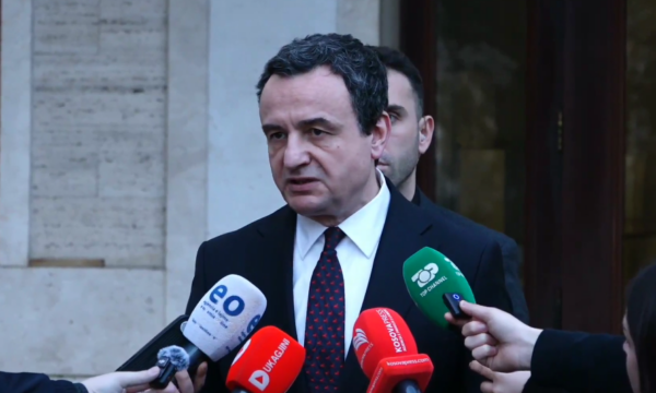 Kurti i nxehtë që të votohet pa konsensus: Ne mund t’i nxjerrim dy kandidatë për president, opozita një, Kushtetuta i obligon të votojnë