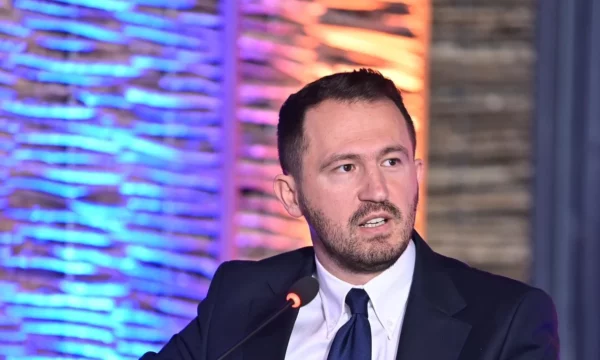 Krasniqi: VV pati qëllim të krijojë bllokadë që Albulena Haxhiu të vijë si u.d. Presidente për ta kapur Prokurorinë