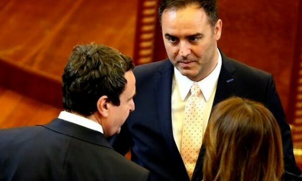 Draft-Raporti i deputetit të Parlamentit Evropian: Keqardhje që Kosova s’e zgjodhi presidentin e ri brenda afateve kushtetuese