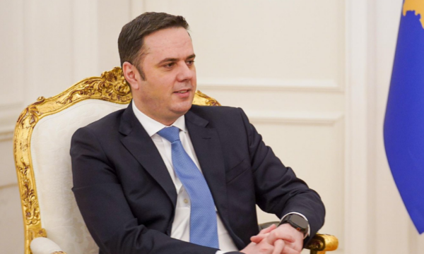 Abdixhiku paralajmëron nisjen e ‘‘bashkimit qytetar’’: Projekti tejkalon hidhërimet, ambiciet e dallimet e vogla