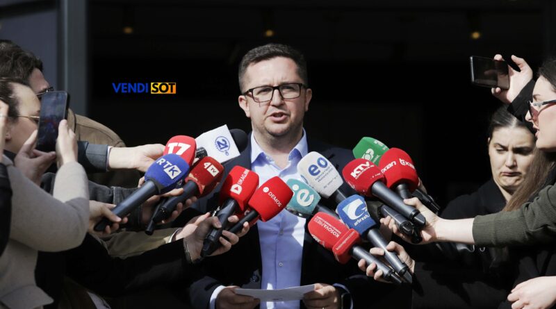Mustafa i LDK-së refuzon të flasë për opsionet për President: S’ka propozime, s’komentojmë diçka që s’ka ndodhur