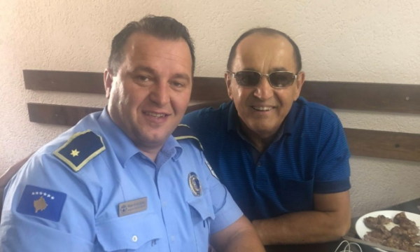 Qumili iu referua si “komandanti katolik” i Policisë kur foli për raportimet se e rrahu motrën, Gjokaj i reagon: Koke koritë – jam shqiptar