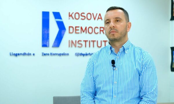 Bugaqku jep 6 kritere kushtetuese që çojnë vendin në zgjedhje – Moszgjedhja e Presidentit s’është një nga to