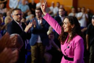 Mbështetje masive për fushatën e Presidentes Osmani në Prishtinë, Klinë, Deçan, Junik dhe Pejë