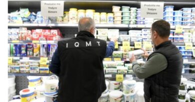 Mbyllet një operator ekonomik për produktet e qumështit