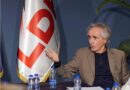 Vdes profesori dhe politikani i njohur, Alush Gashi