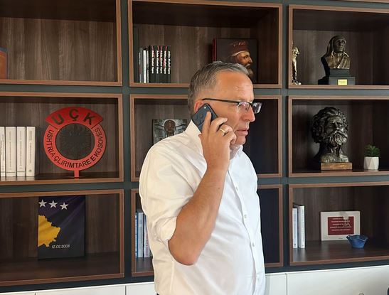 Hamza bisedon në telefon me Thaçin: Më 16 shtator drejtësia do të vihet në vend, të fala nga presidenti