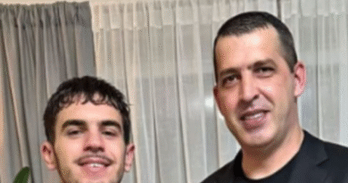 Babai i të riut që u vra në Suedi: U prehsh në paqe djali jem, babi të do të shumë