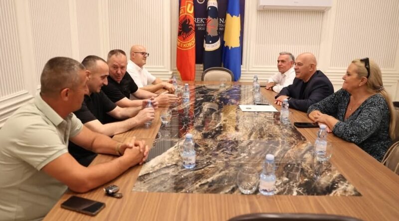 Gjini takon krerët e OVL-UÇK: Kujdesi për historinë tonë, investim për të ardhmen e shtetit dhe të fëmijëve tanë