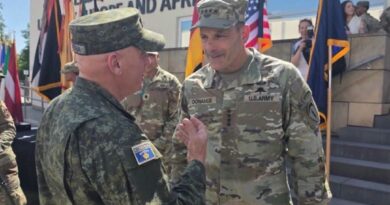 Bashkim Jashari në ceremoninë e ndërrimit të Komandantit të Ushtrisë Amerikane për Europë dhe Afrikë