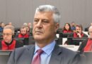 Misetic i reagon Avokatit të Popullit të Speciales pasi foli për “pavarësi” në kryerjen e detyrave: Në 6 vjet s’keni kontaktuar fare avokatët e Thaçit