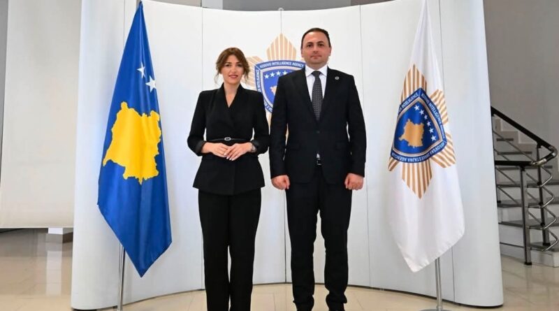 Haxhiu viziton AKI-në, pritet nga Ajeti: Fuqizimi i kapaciteteve dhe bashkëpunimi ndërinstitucional, janë thelbësore për sigurinë e vendit