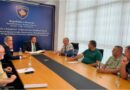 Ministria pas takimit të Mujës me fermerët: E kuptojmë shqetësimin, masat janë të njëjta për të gjithë operatorët