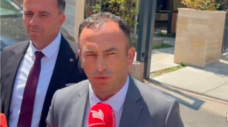 Halil Thaçi pas intervistimit në Prokurorinë Speciale, pretendon se po shantazhohet e kërcënohet