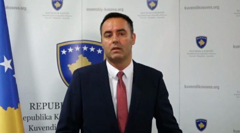 Konjufca paralajmëron se Albulena Haxhiu pritet të jetë sërish kandidate për kryeparlamentare