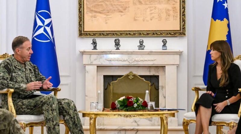 Haxhiu pret në takim admiralin Wikoff: Anëtarësimi në NATO mbetet synimi ynë strategjik