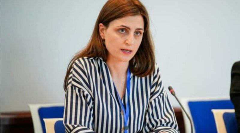 Janina Ymeri “proteston” ndaj vendimit të Kuvendit të LDK’së që i obligon deputetët t’i zbatojnë vendimet e partisë