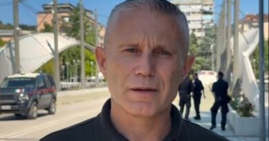 Ramadani: Të largohet prania statike e KFOR-it mbi urën e Mitrovicës