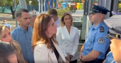 Deputetët e PDK-së dhe Aleancës kërkojnë të hyjnë në Qeveri, nuk lejohen